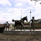 Treidelschifffahrts-Denkmal (Bronze, 2001) von Herbert Labusga