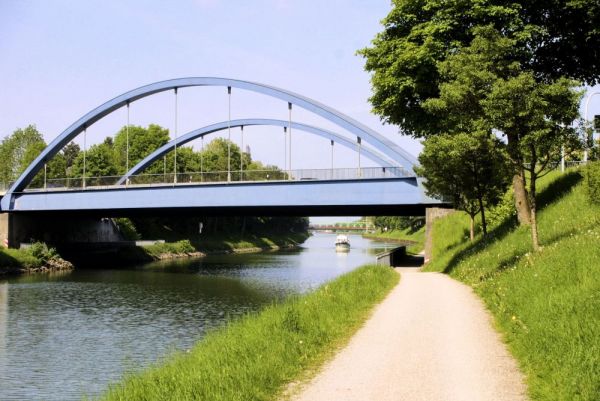 Brücke über den Rhein-Herne-Kanal